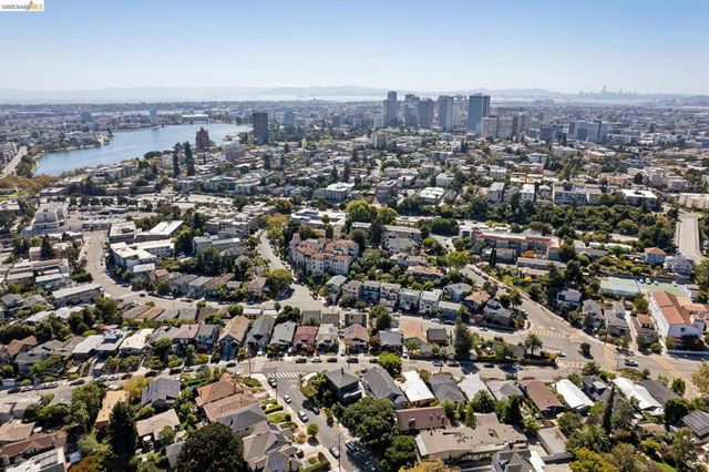 342 Elwood Ave, Oakland, CA 94610