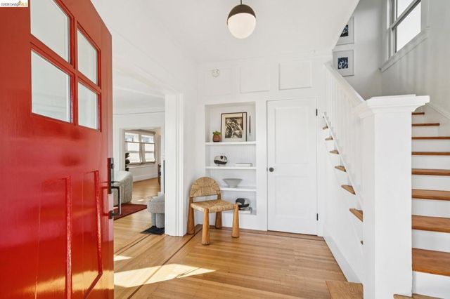 342 Elwood Ave, Oakland, CA 94610