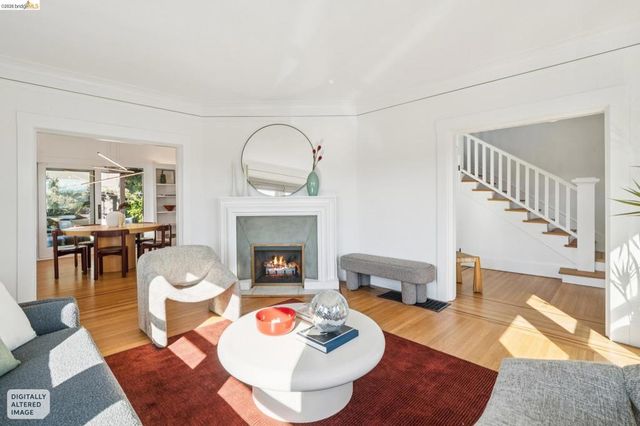 342 Elwood Ave, Oakland, CA 94610