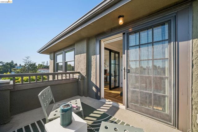 342 Elwood Ave, Oakland, CA 94610