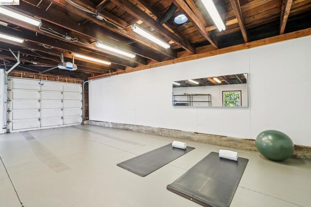 342 Elwood Ave, Oakland, CA 94610