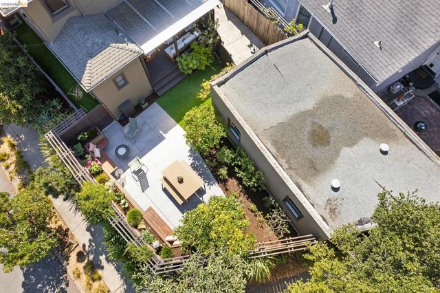 342 Elwood Ave, Oakland, CA 94610