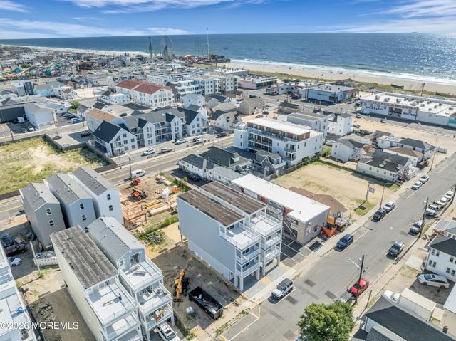54 Franklin Avenue, Seaside Heights, NJ 08751