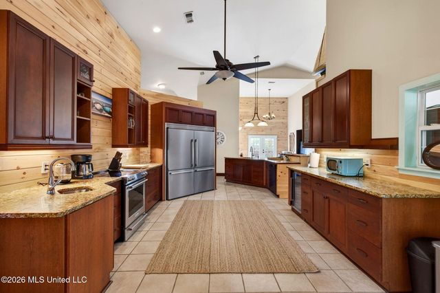 301 Prentiss Road, Pass Christian, MS 39571