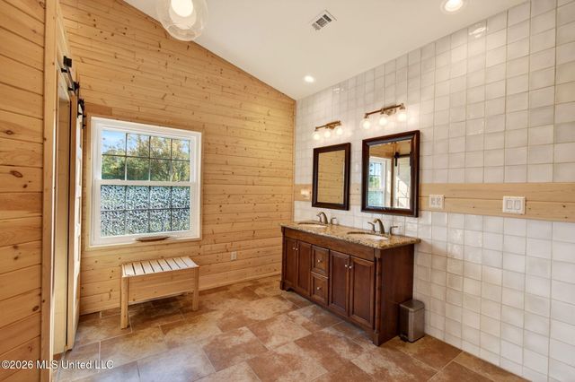 301 Prentiss Road, Pass Christian, MS 39571