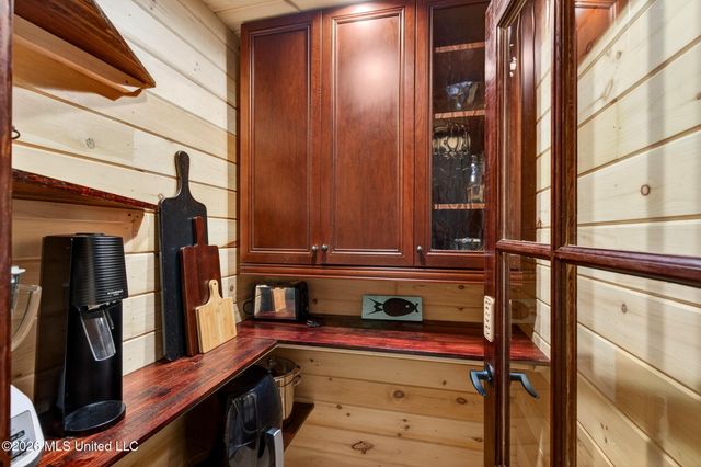 301 Prentiss Road, Pass Christian, MS 39571