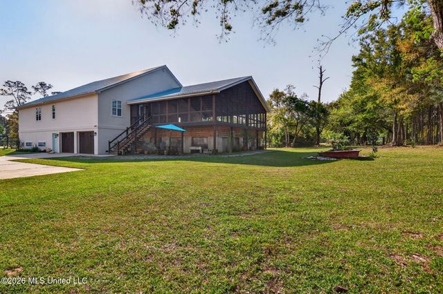 301 Prentiss Road, Pass Christian, MS 39571