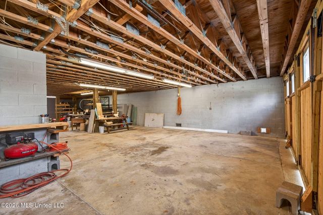 301 Prentiss Road, Pass Christian, MS 39571