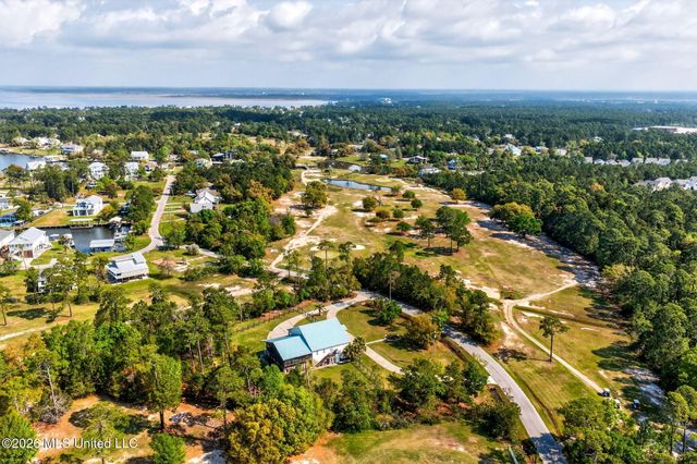 301 Prentiss Road, Pass Christian, MS 39571