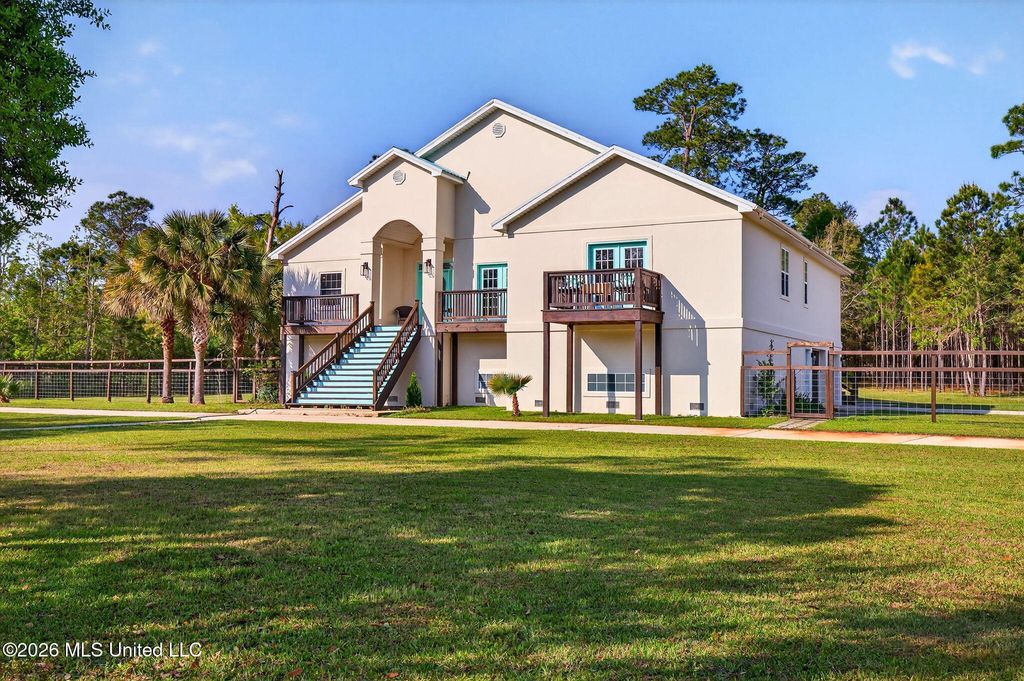 301 Prentiss Road, Pass Christian, MS 39571