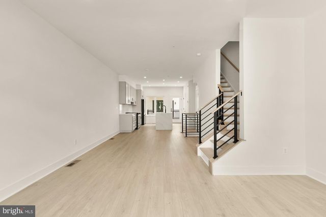 2615 OLMSTED CT NW, Washington, DC 20001