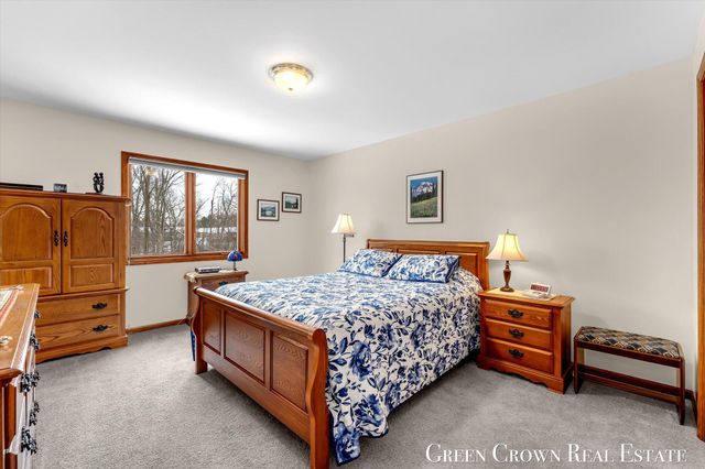 2804 Bridgeside Drive Se, Gaines Twp, MI 49316