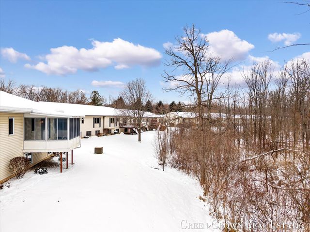 2804 Bridgeside Drive Se, Gaines Twp, MI 49316
