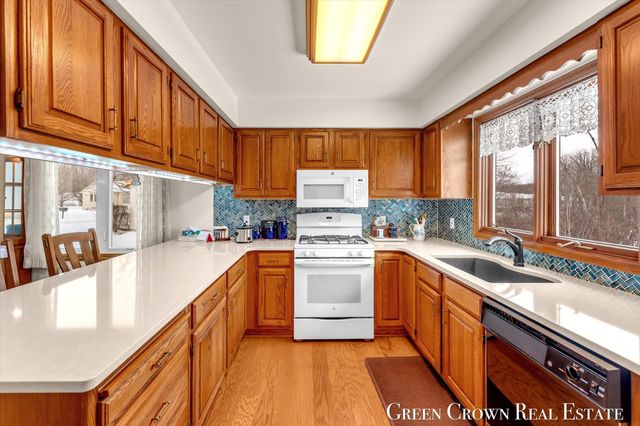 2804 Bridgeside Drive Se, Gaines Twp, MI 49316