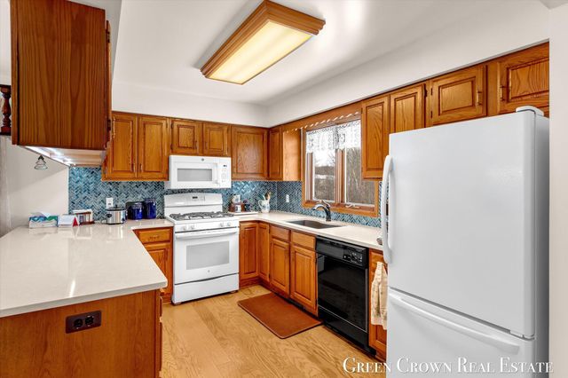 2804 Bridgeside Drive Se, Gaines Twp, MI 49316