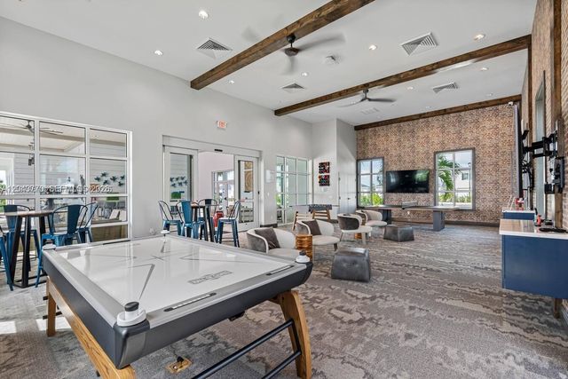 13138 Valletta Way 32-186, Port St. Lucie, FL 34987