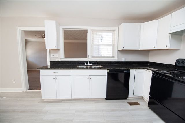 821 Magness Drive, Spartanburg, SC 29303