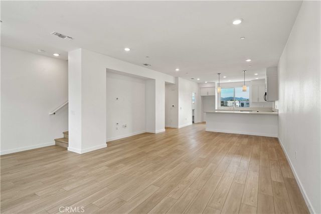 27331 Bear Creek Lane, Valencia, CA 91381