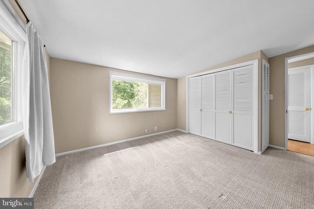 3525 DEVON DR, Falls Church, VA 22042