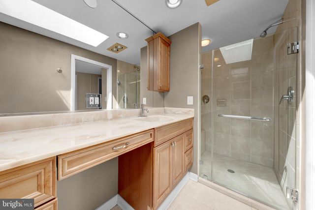 3525 DEVON DR, Falls Church, VA 22042
