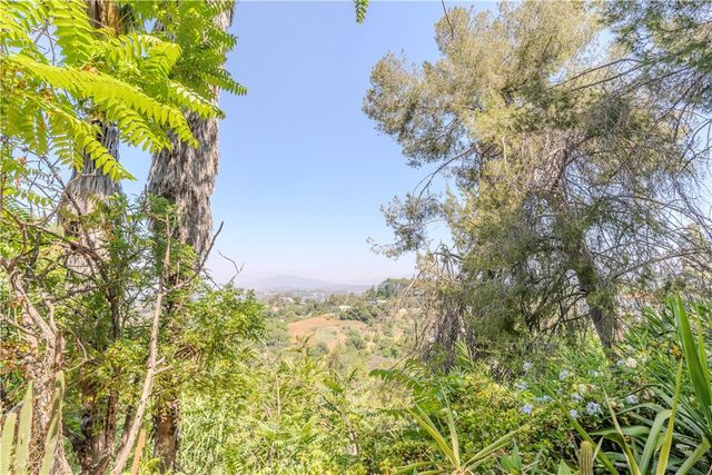1865 Hanscom Drive, South Pasadena, CA 91030