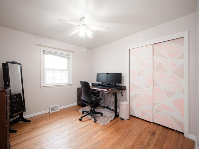 1829 S Parker Drive, Evansville, IN 47714