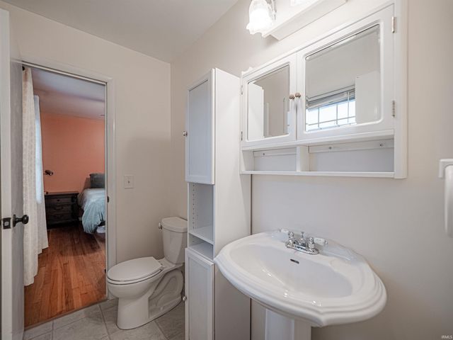 1829 S Parker Drive, Evansville, IN 47714