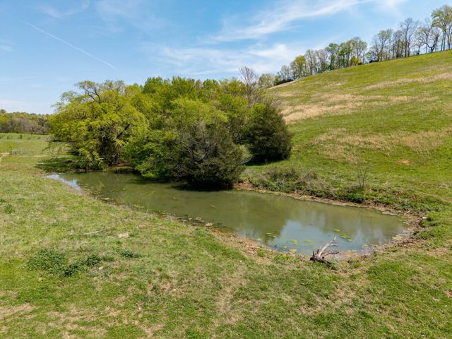 305 Ingram Rd, Pulaski, TN 38478