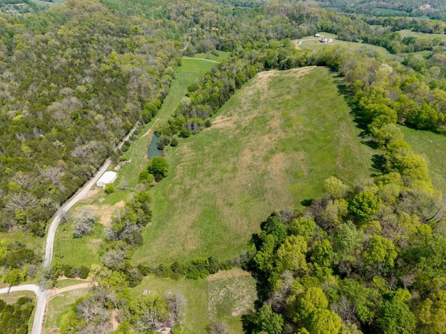 305 Ingram Rd, Pulaski, TN 38478