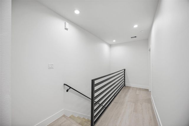 8218 Lawler Street B, Houston, TX 77051