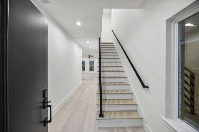 8218 Lawler Street B, Houston, TX 77051