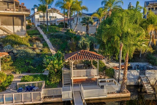 29795 Eagle Point Drive, Canyon Lake, CA 92587