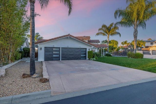 29795 Eagle Point Drive, Canyon Lake, CA 92587