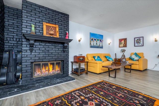 29795 Eagle Point Drive, Canyon Lake, CA 92587