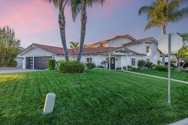 29795 Eagle Point Drive, Canyon Lake, CA 92587