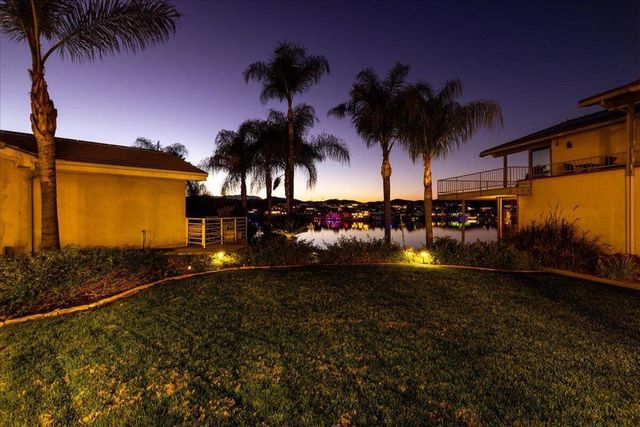 29795 Eagle Point Drive, Canyon Lake, CA 92587