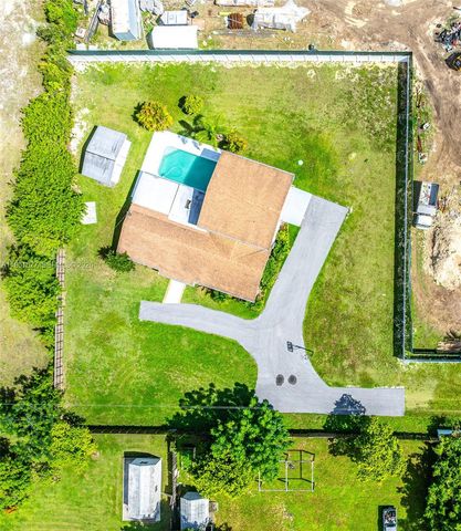 19450 SW 125th Ave, Miami, FL 33177