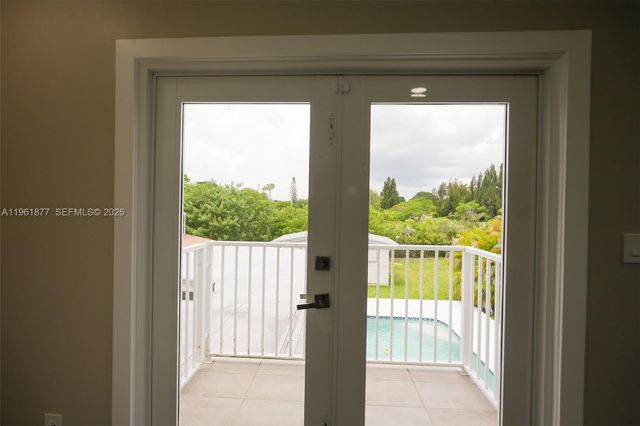 19450 SW 125th Ave, Miami, FL 33177