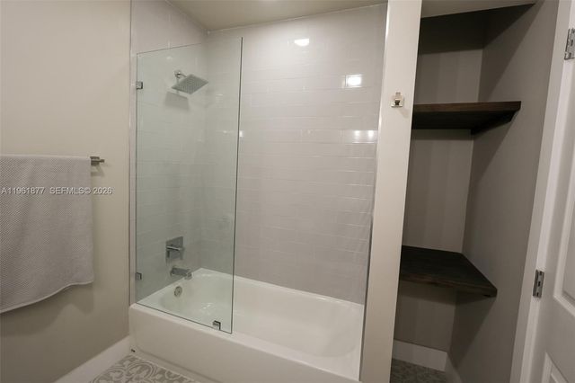 19450 SW 125th Ave, Miami, FL 33177