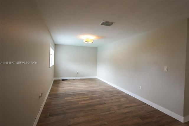 19450 SW 125th Ave, Miami, FL 33177