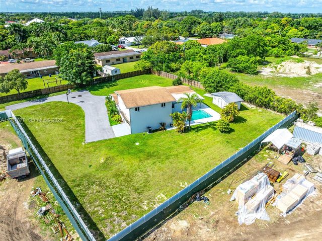 19450 SW 125th Ave, Miami, FL 33177