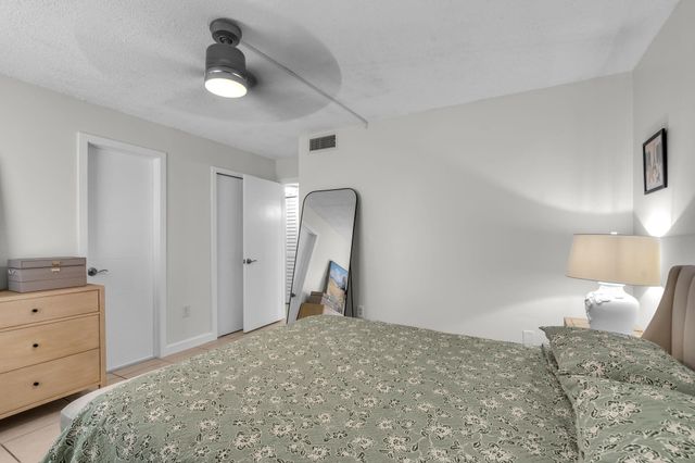 1735 W 60th Street M307, Hialeah, FL 33012