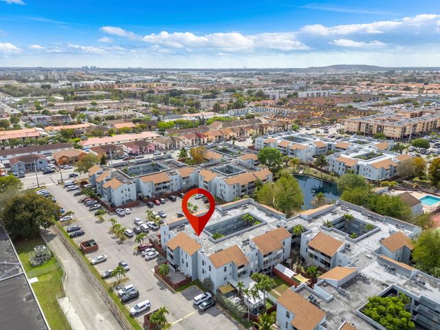 1735 W 60th Street M307, Hialeah, FL 33012