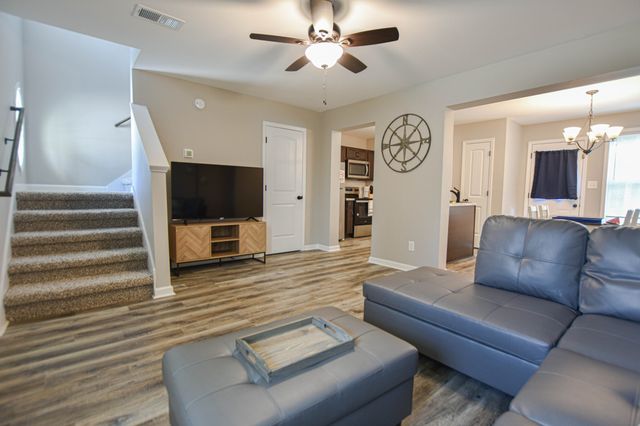 219 Smithson Ln Unit D, Clarksville, TN 37040