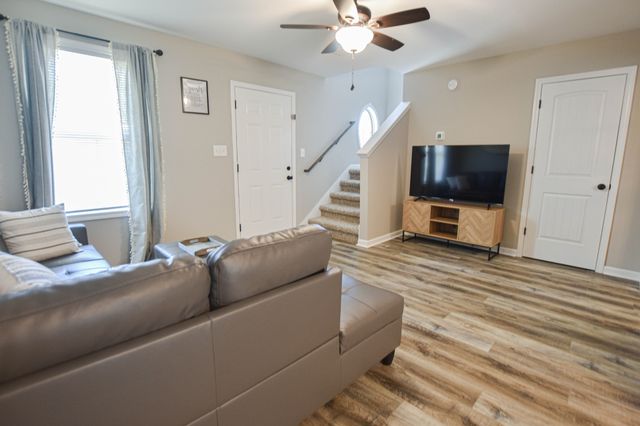 219 Smithson Ln Unit D, Clarksville, TN 37040