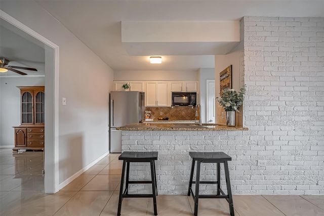 1939 Campbell Road 1939, Houston, TX 77080