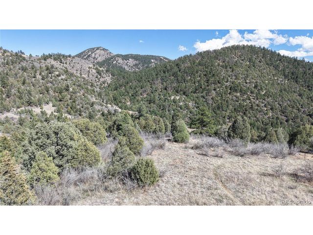 2050 Coyote Spur, Golden, CO 80403