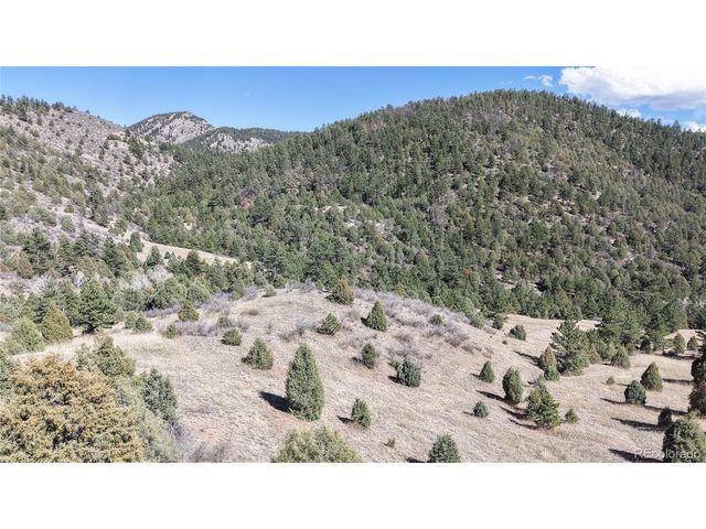 2050 Coyote Spur, Golden, CO 80403