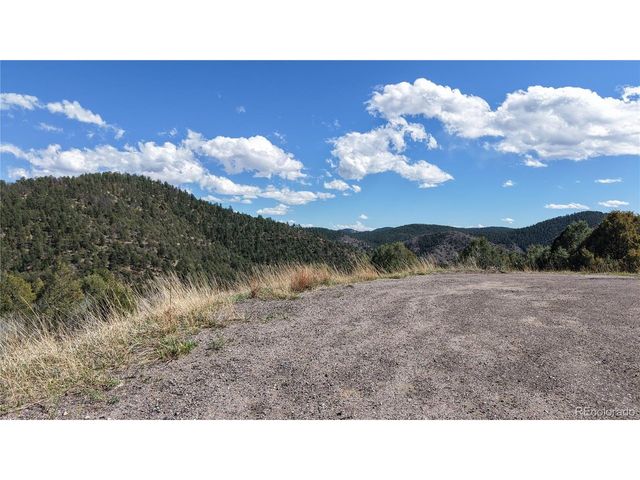 2050 Coyote Spur, Golden, CO 80403