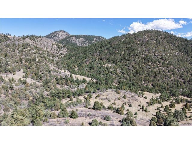 2050 Coyote Spur, Golden, CO 80403